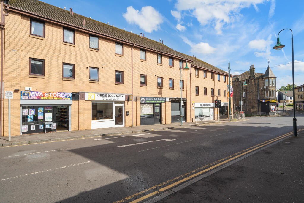Main image of property: 18 Belmont Court, Kirkintilloch, Glasgow, G66