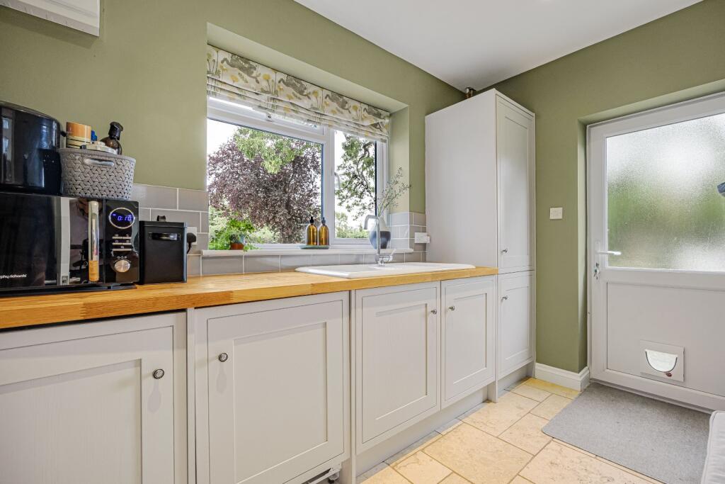 House in Cotswold, Fairford - View 4