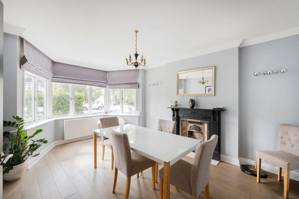 House in London - View 4