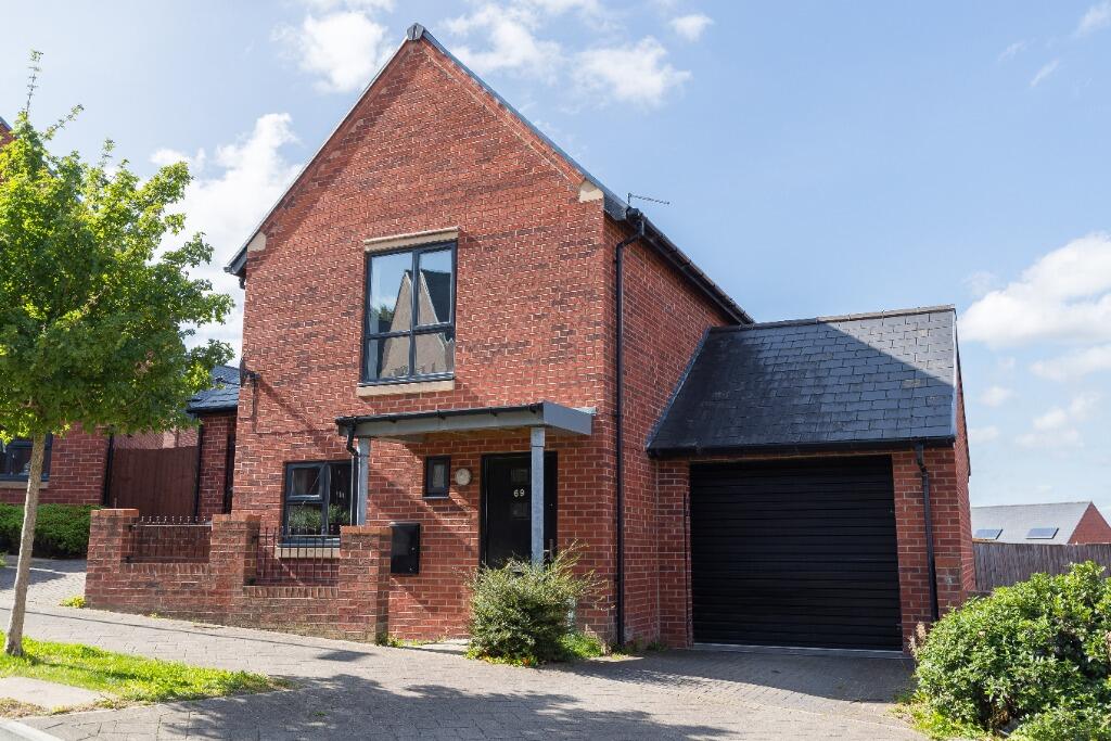 Main image of property: Lavender Way, Wincobank, Sheffield, S5