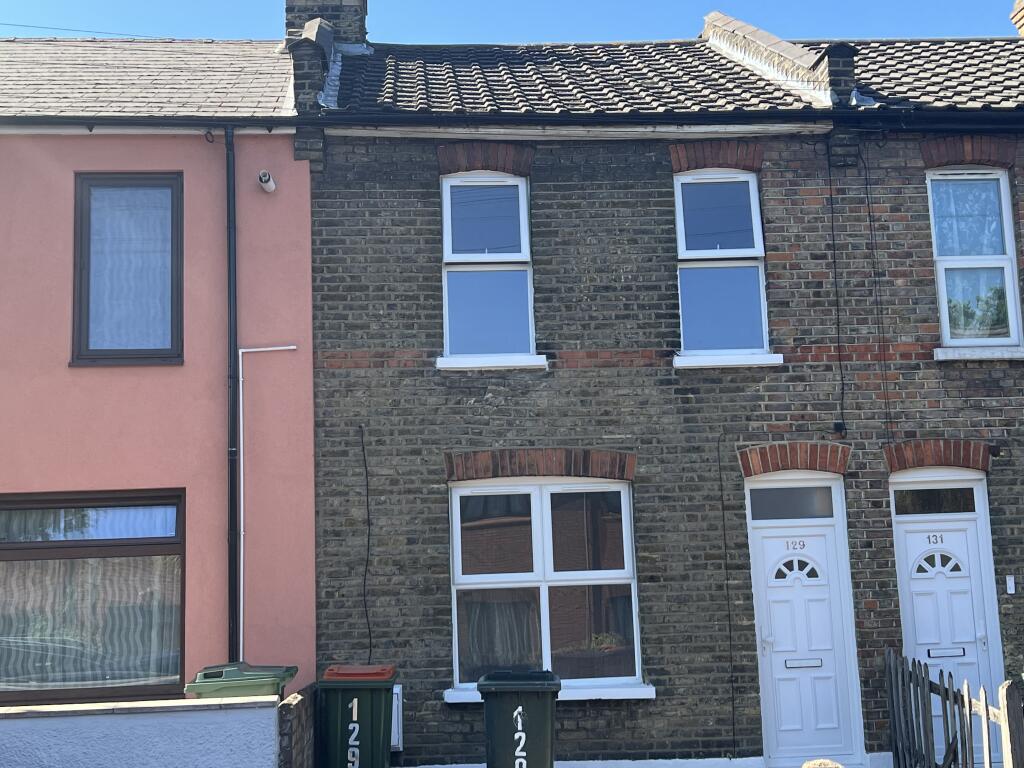 Main image of property: Roman Road