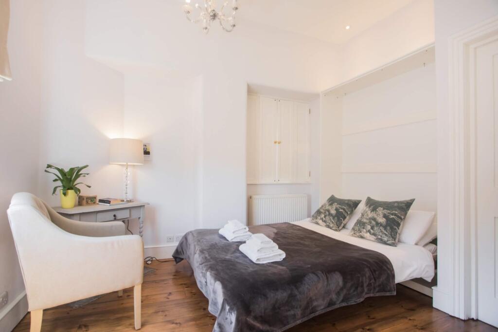 Additional image 4 of 3 Cleveland Bridge, Bath, Somerset, BA1