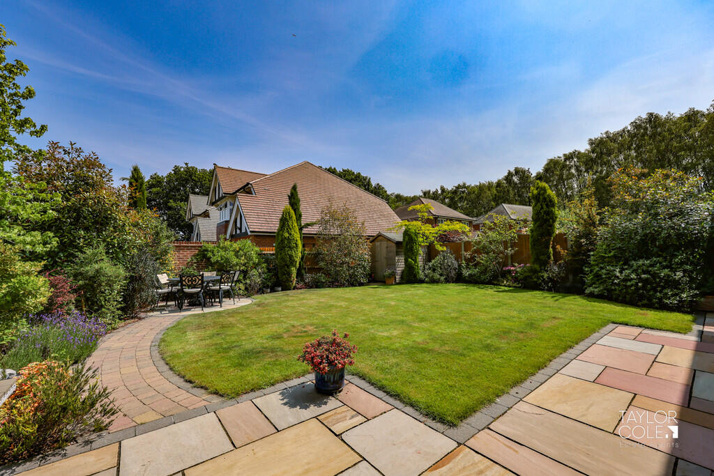 Additional image 41 of Alton Close, Amington