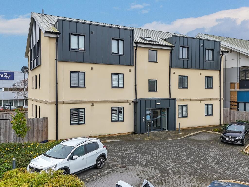 Main image of property: Serbert Close, Portishead, Bristol, Somerset, BS20