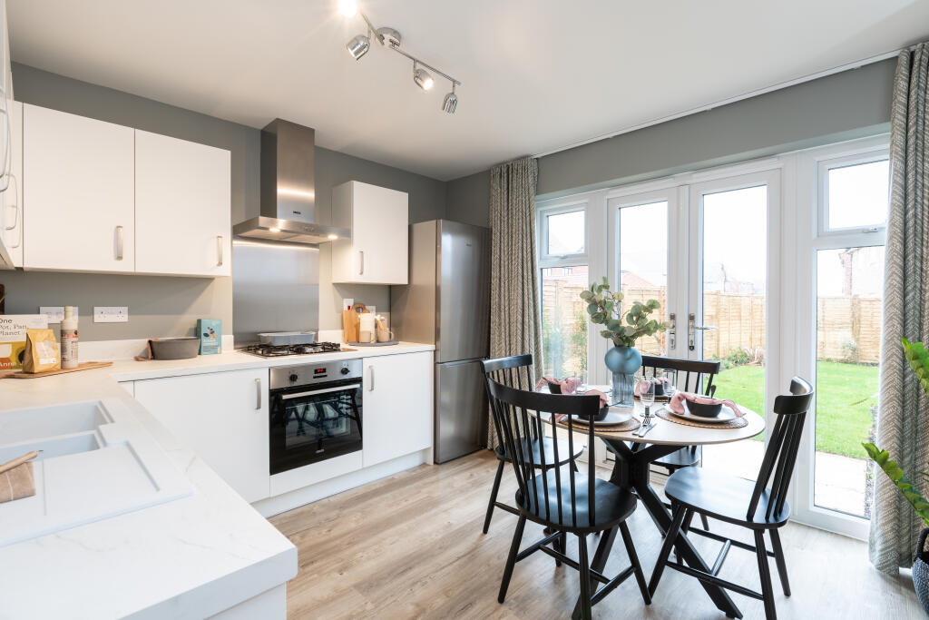 House in Desborough, North Northamptonshire - View 2