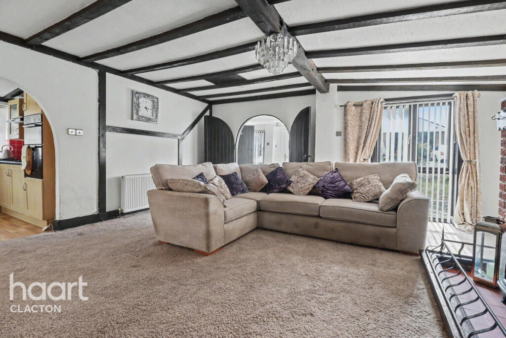 House in Point Clear, St. Osyth - More