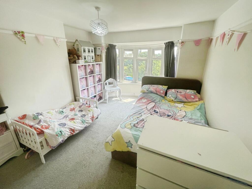 Priory Avenue, Bridgend, CF31 - View 6