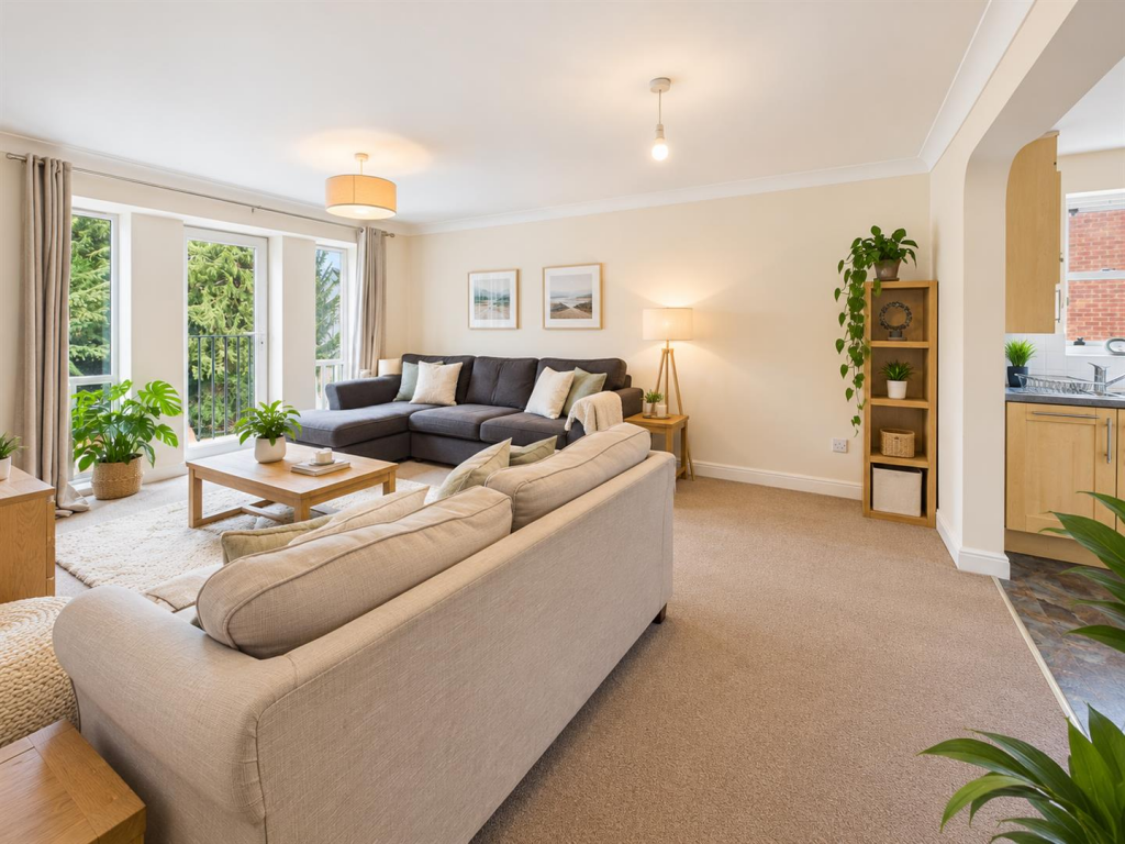 Apartment in Belper, Duffield - View 2