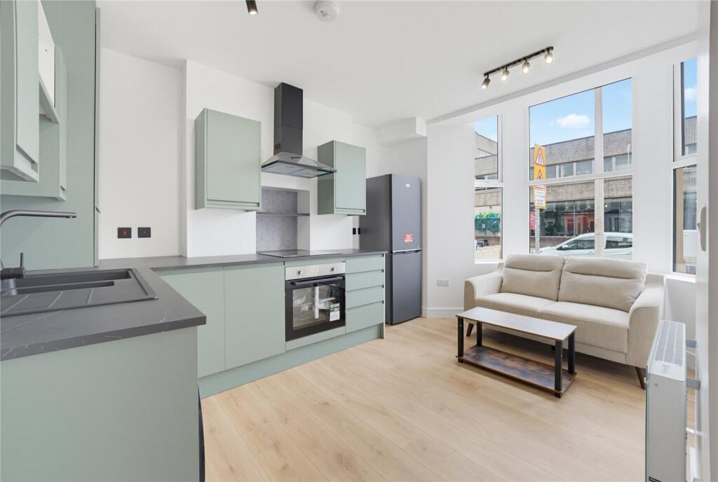 Apartment in Cardiff - View 5