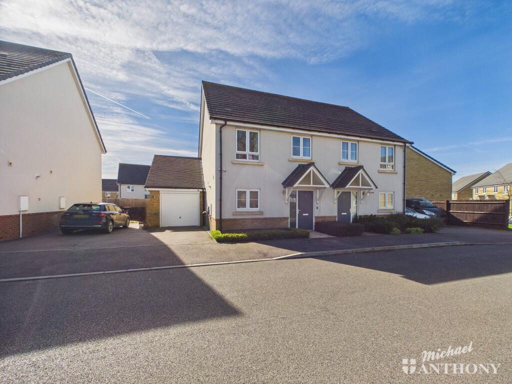 Main image of property: Cheshire Rise, Leighton Buzzard