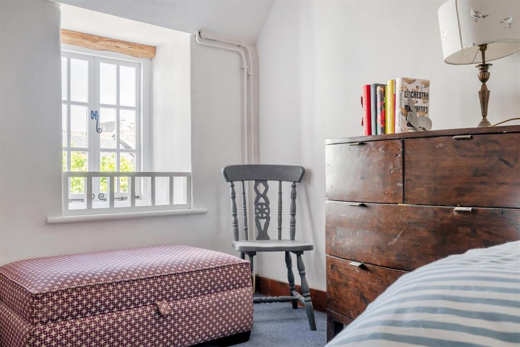 Cliff Place, Swanage - More