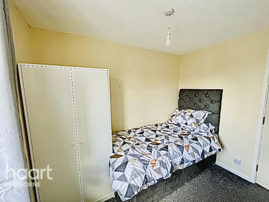 Main image of property: Pine Walk, Birmingham