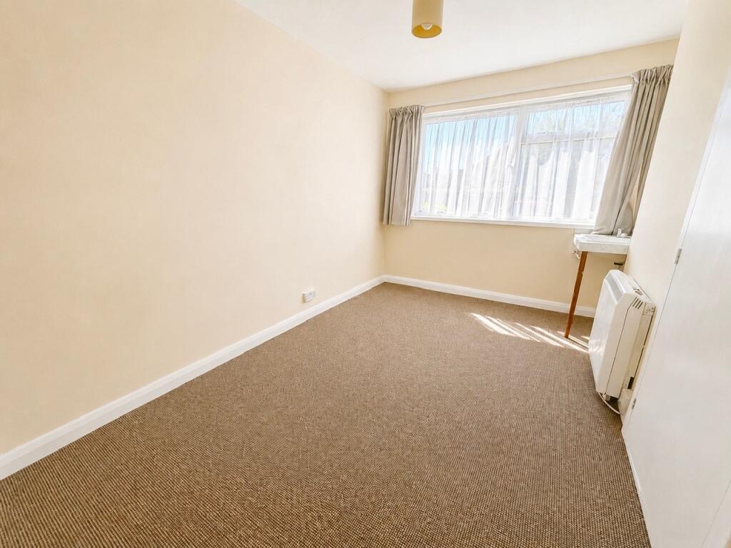 Apartment in Sandown, Yaverland - View 4