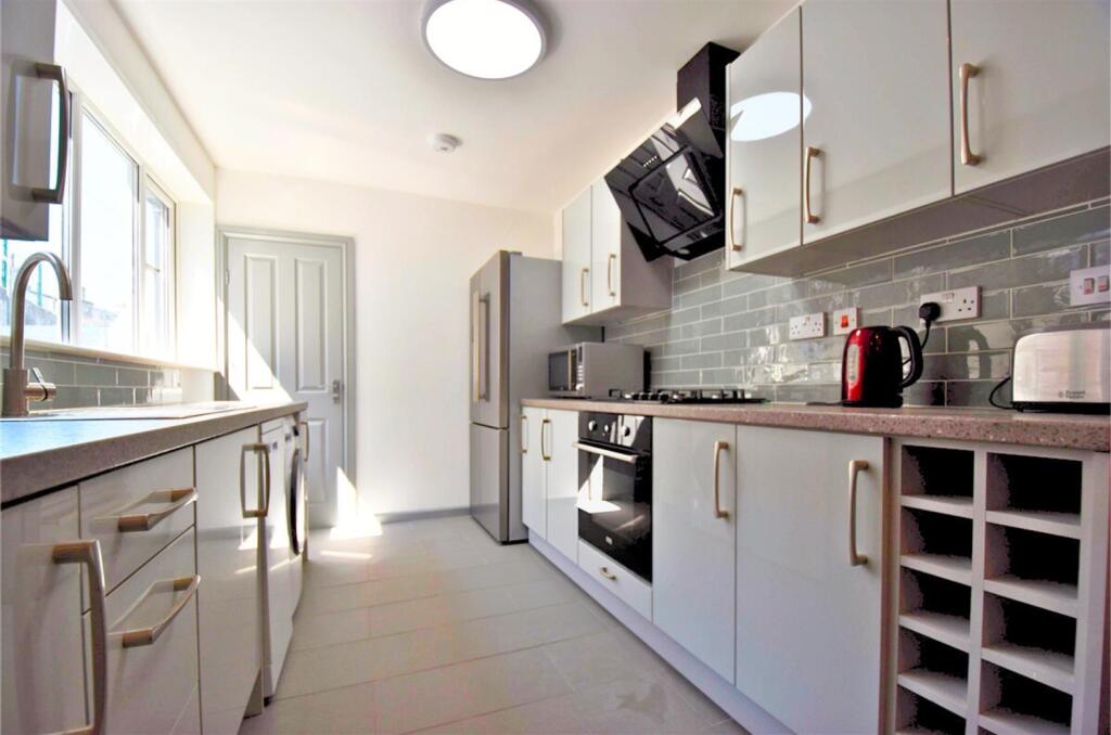 House in Plymouth - View 3