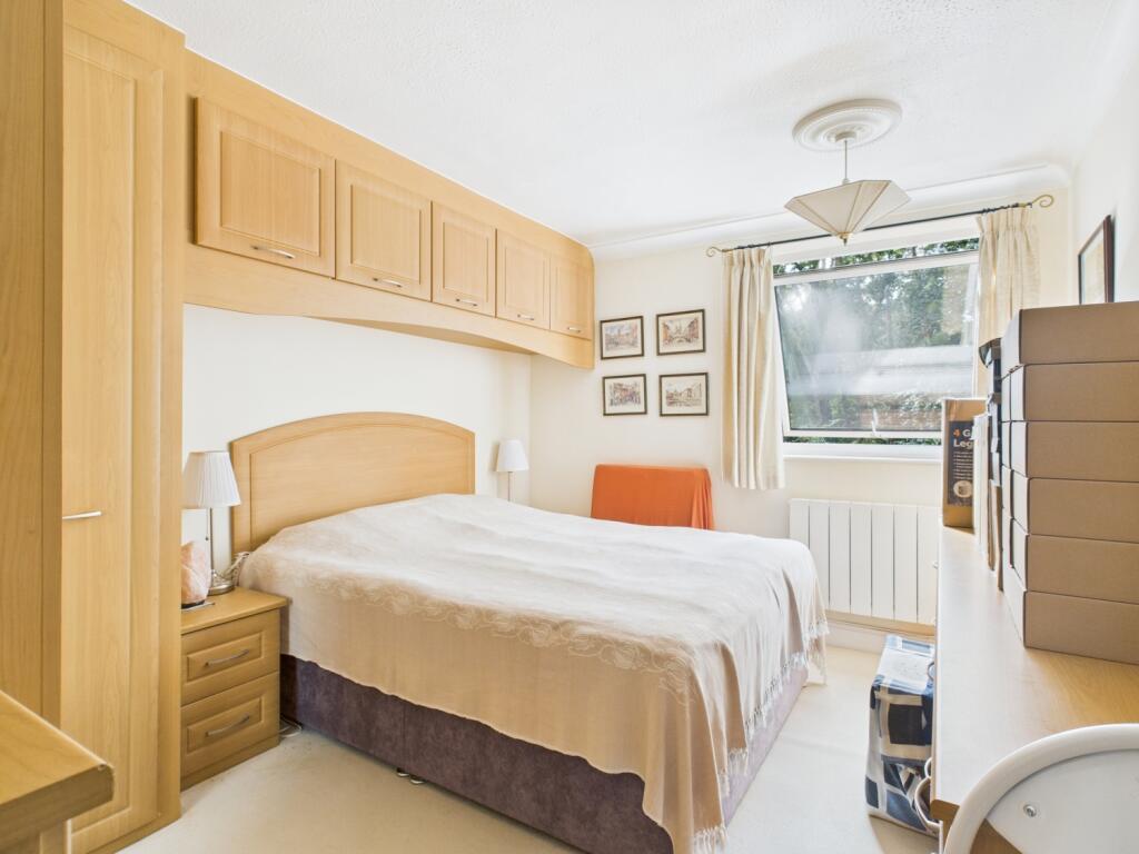 Lytham Court Cardwell Crescent, Ascot, Berkshire, SL5 photo 2