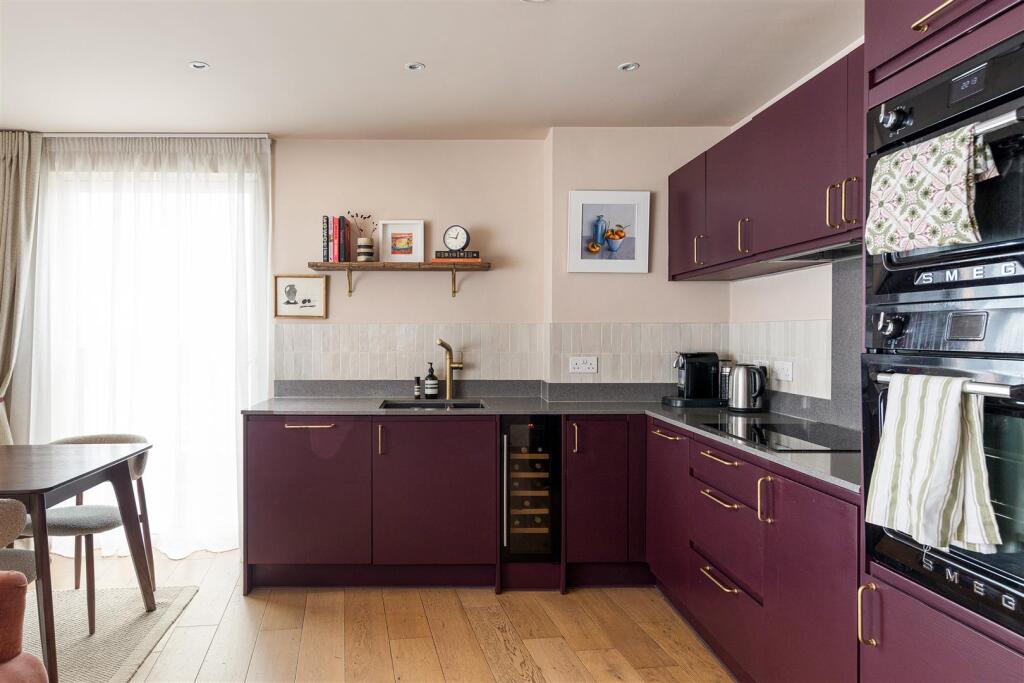 Apartment in London - View 4