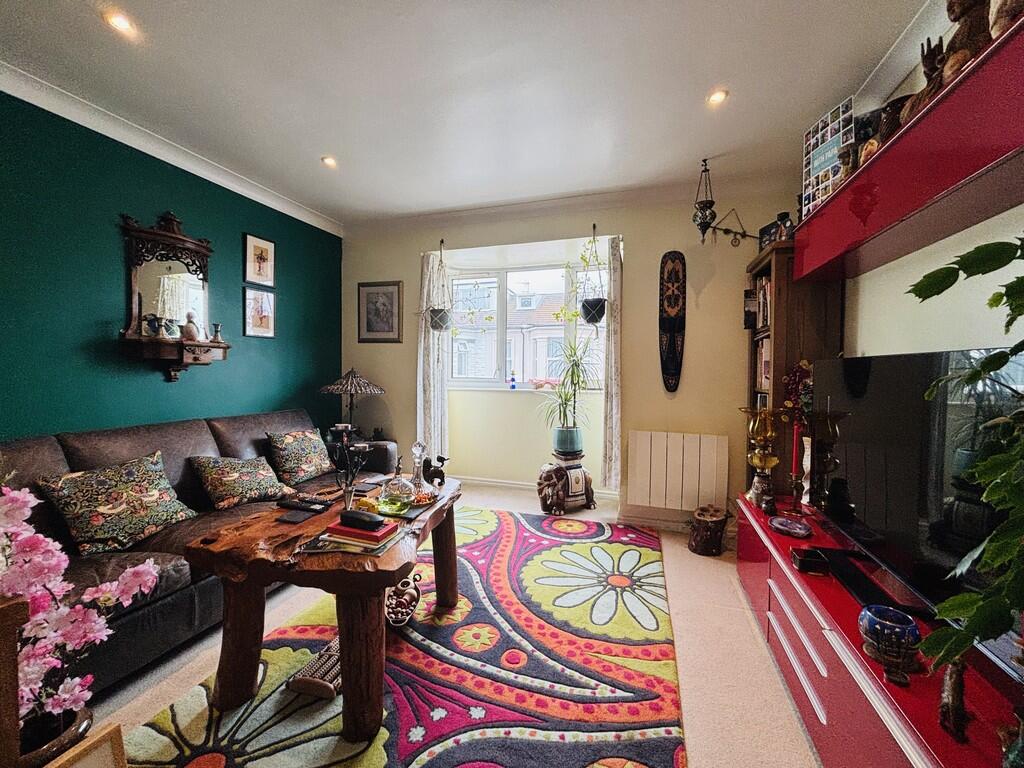 Apartment in Norwich - View 5