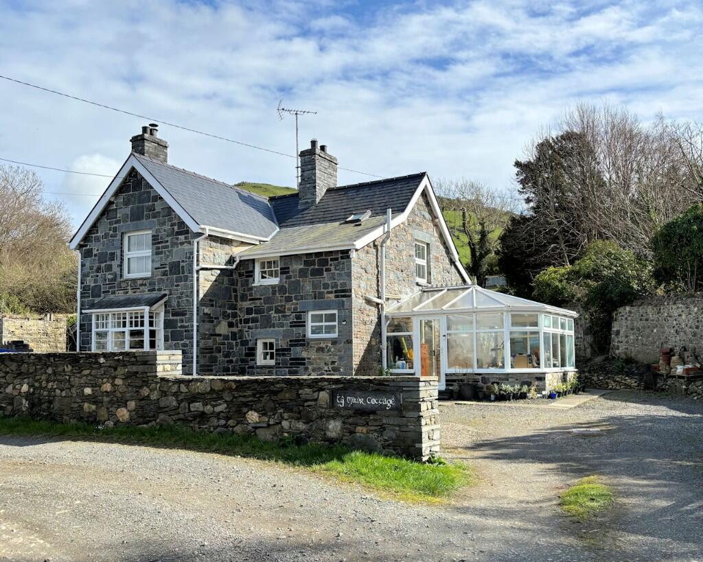 Main image of property: Ty Mawr Cottage Tywyn, Gwynedd, LL36 9HP 