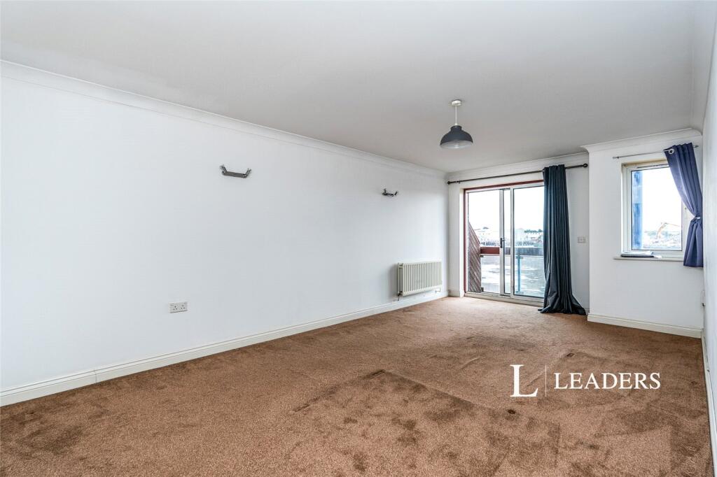Apartment in Southampton, Millbank, Bitterne Manor - View 3