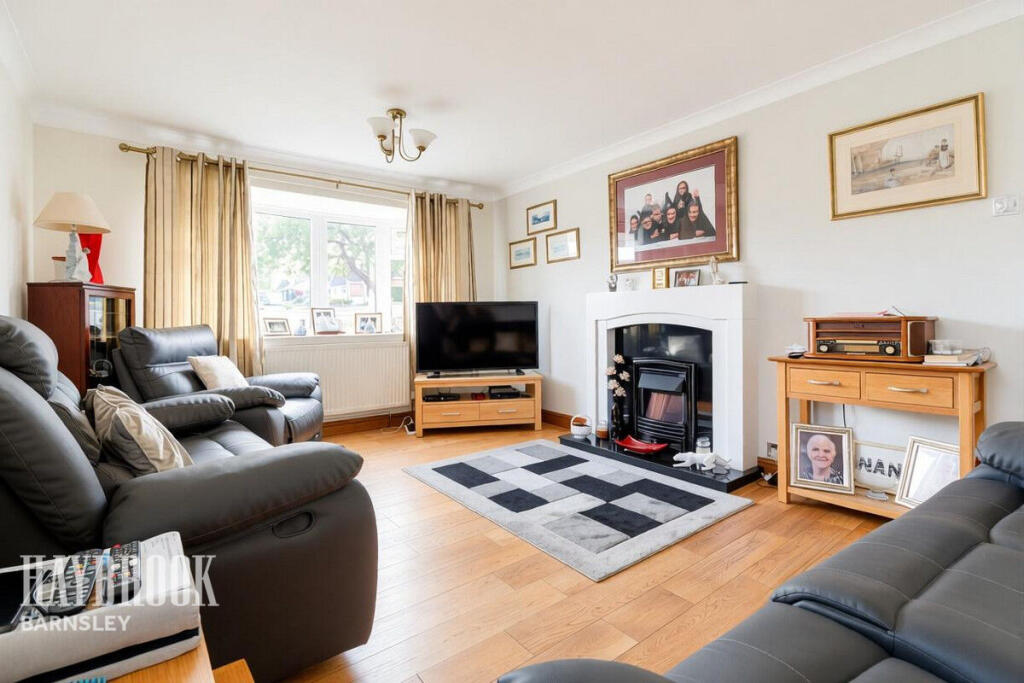 House in Sheffield - More