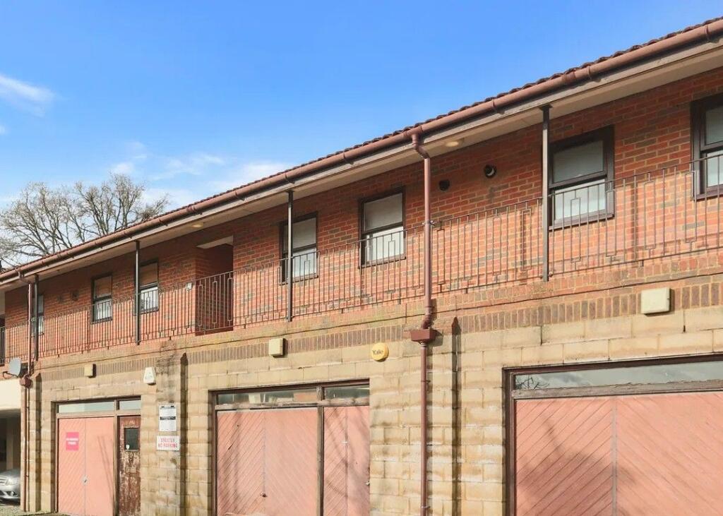 Main image of property: Town End, Caterham, CR3 5UG