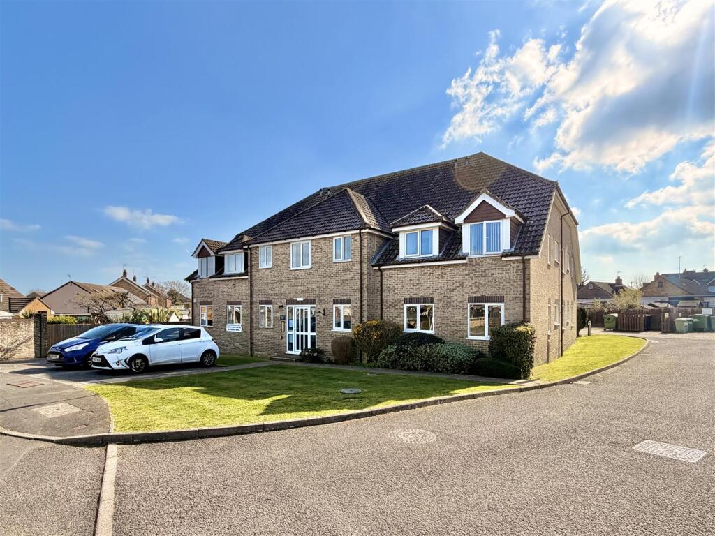 Main image of property: Honeycrag Close, Polegate