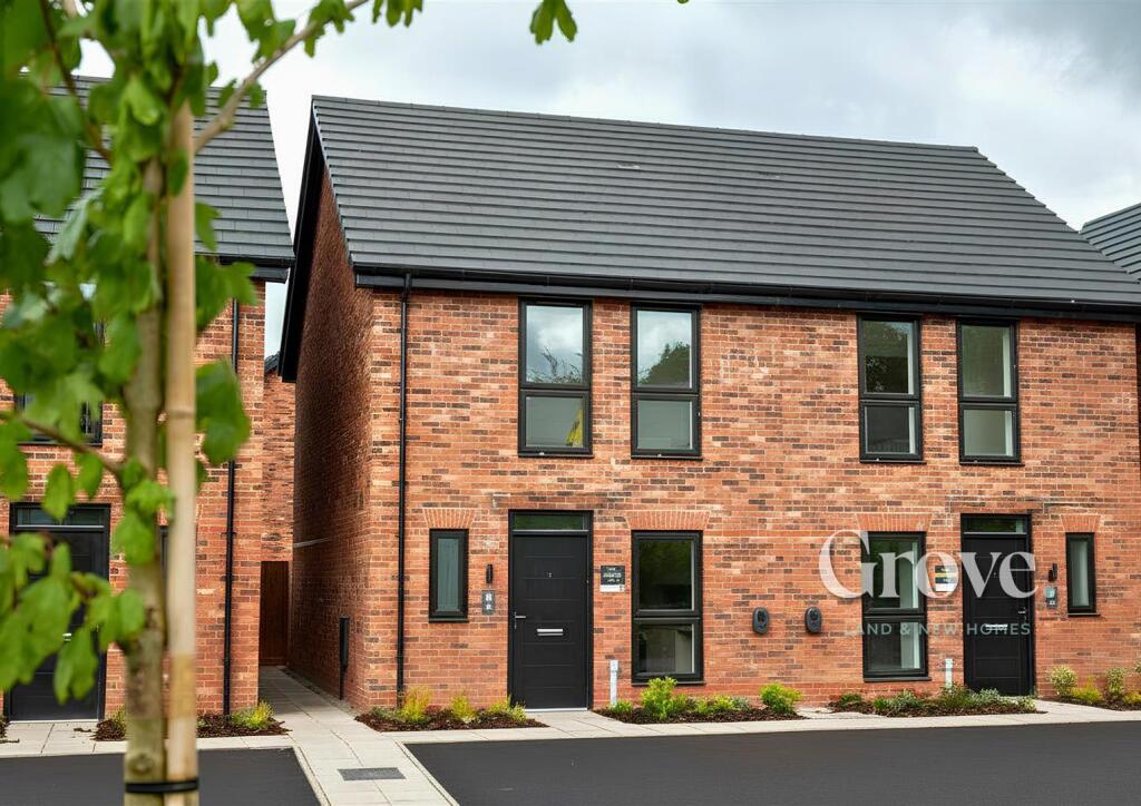 Main image of property: No 31, Maybank, Manor Way, Halesowen