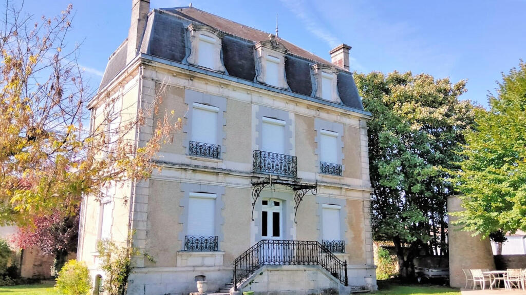 Main image of property: Poitou-Charentes, Charente, Aigre