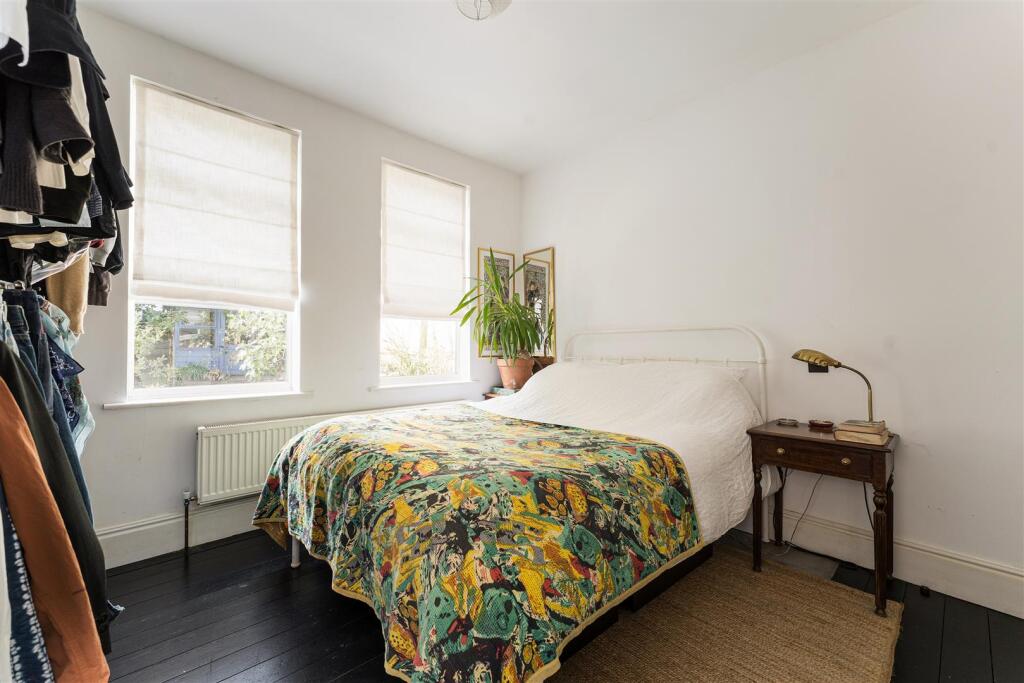 Apartment in London, Leyton - View 4