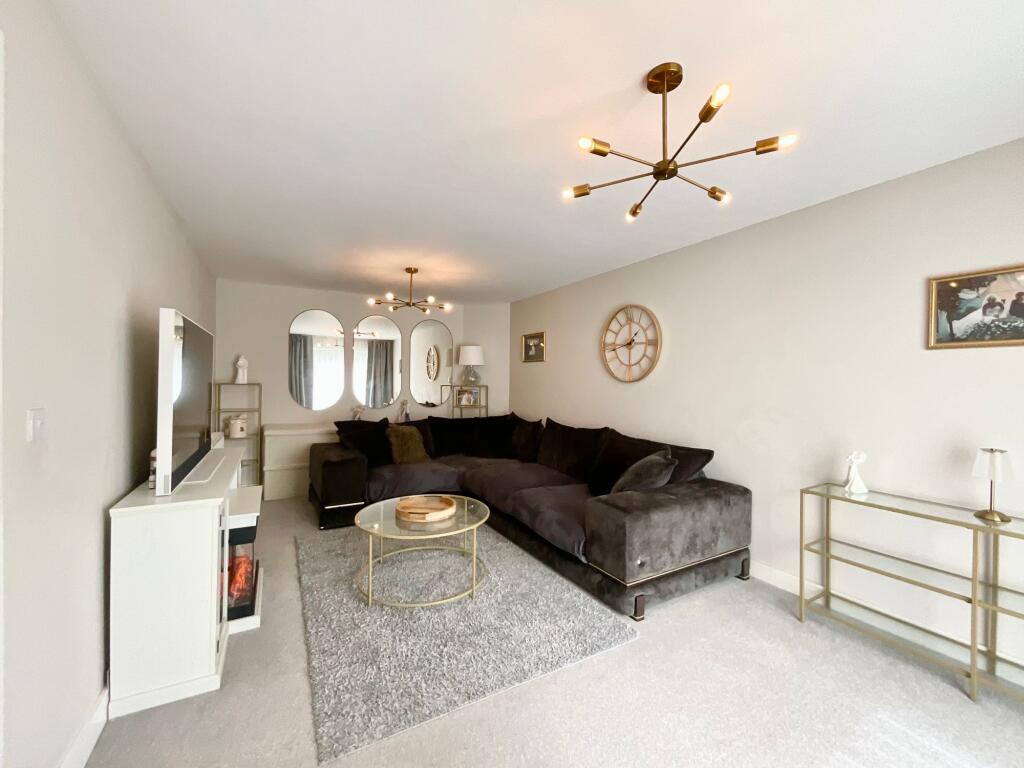 House in Newcastle-under-Lyme, Staffordshire - View 5