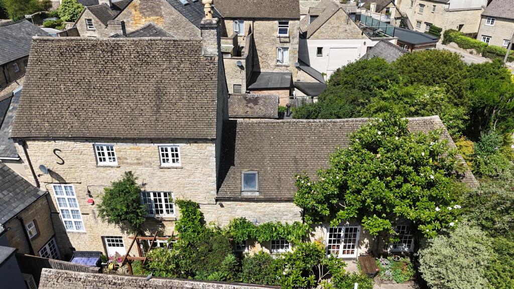 Main image of property: Digbeth Street, Stow-on-the-Wold