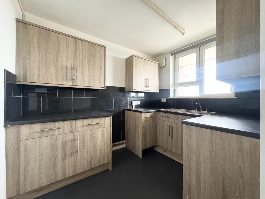 Main image of property: Tower Heights, Hoddesdon, Hertfordshire, EN11