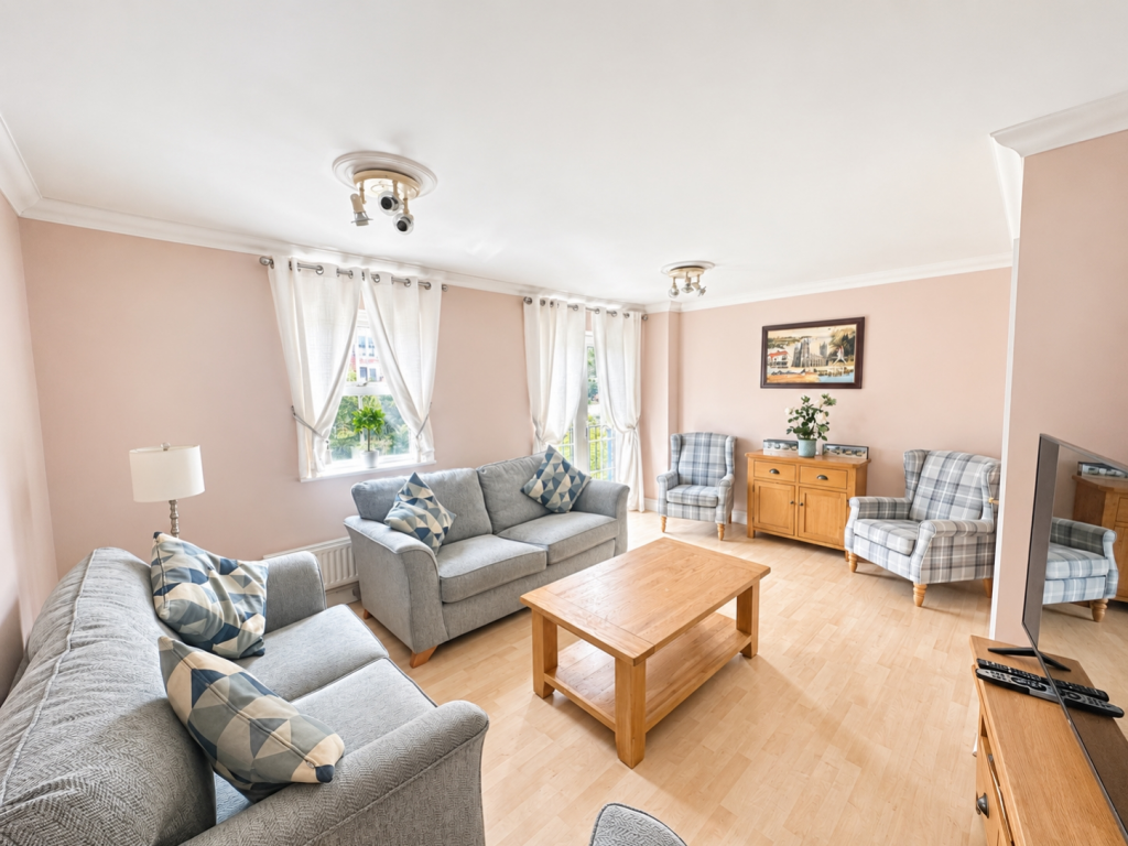 House in Canterbury, Chartham - View 2