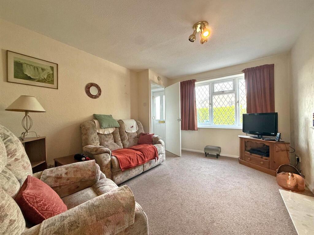 House in Shrewsbury, Reabrook Estate - View 2