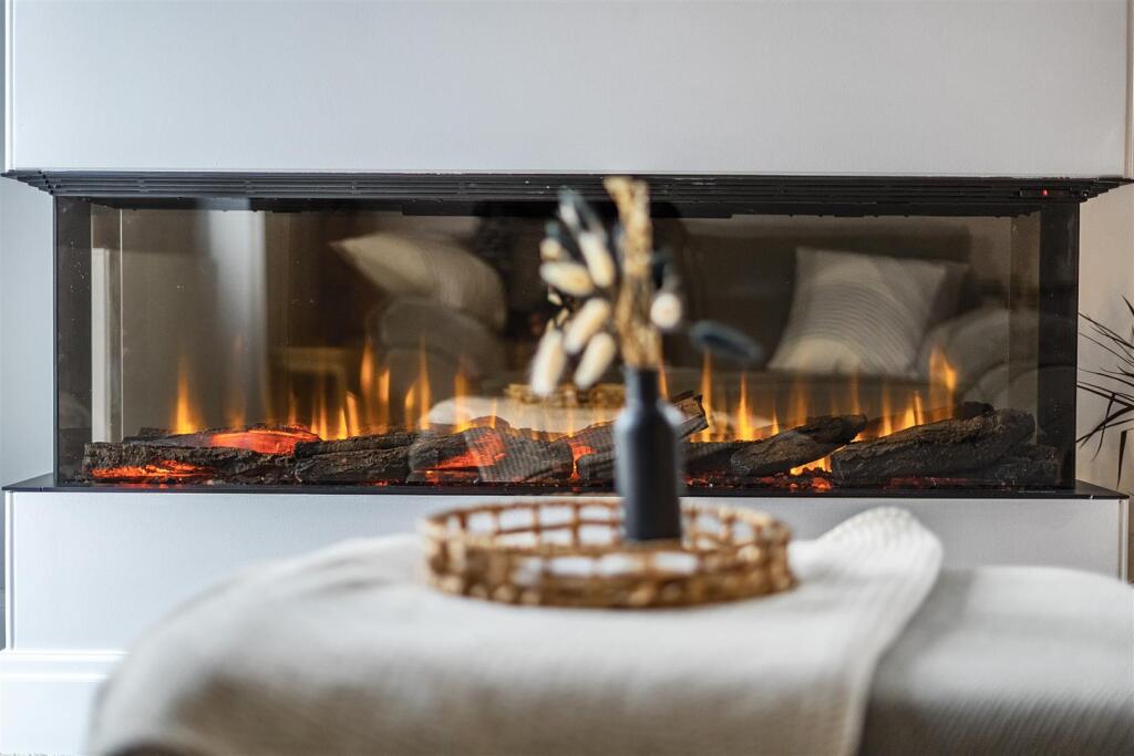 Apartment in Swindon - View 5