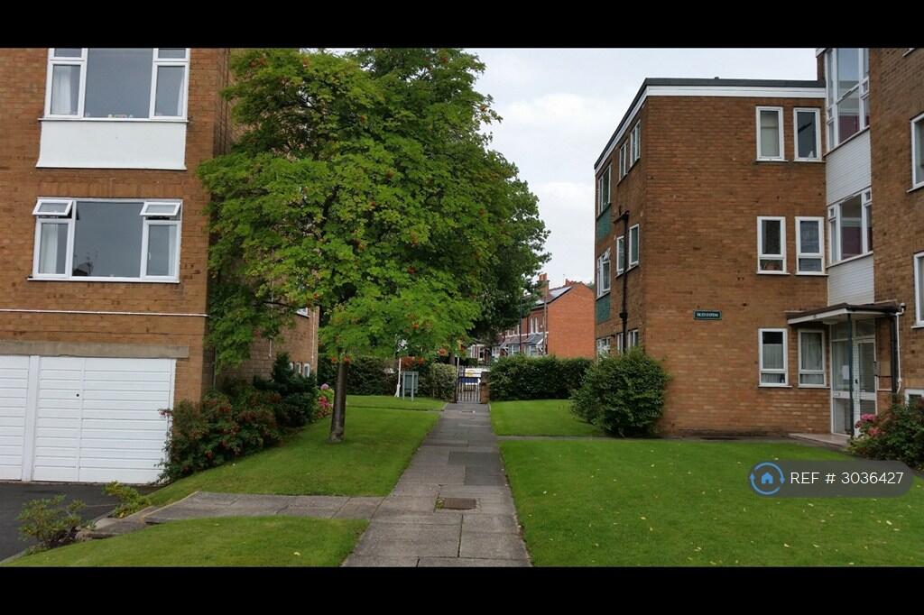 Barons Close, Birmingham, B17 photo 4