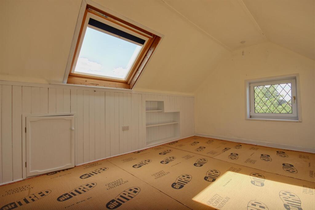 House in Cottingham, East Riding of Yorkshire - View 5