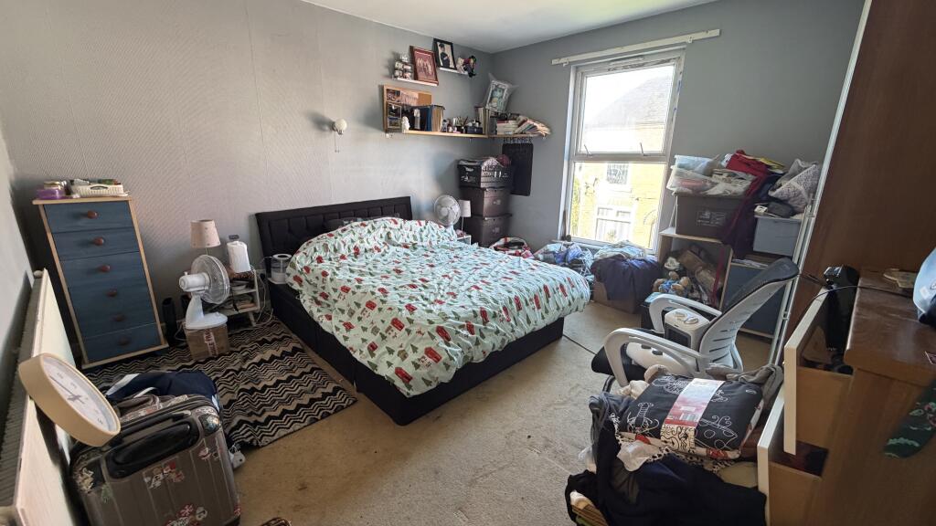House in Manchester, Greater Manchester - More