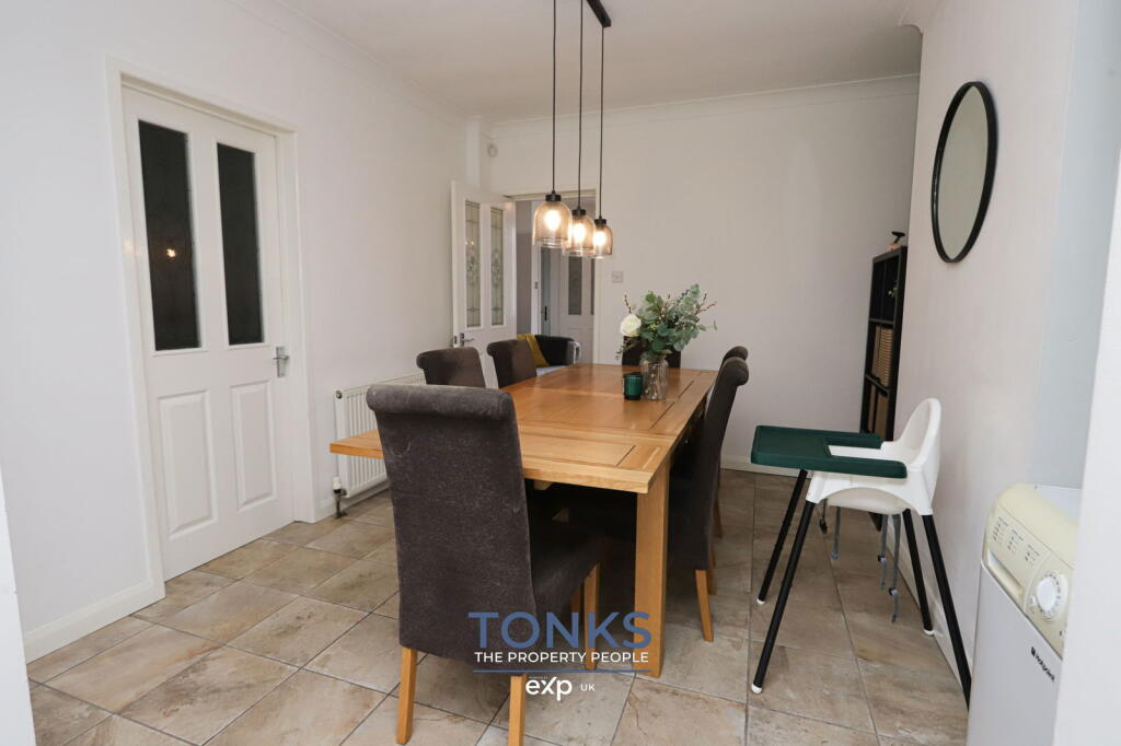 Additional image 4 of Swan Crescent, Oldbury, B69 4QQ