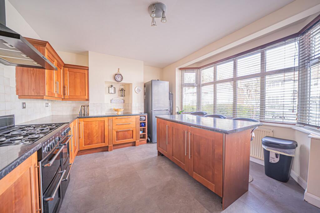 Albert Road, Millisons Wood, CV5 photo 3