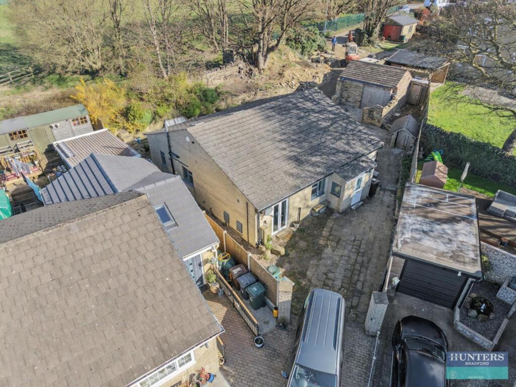 Main image of property: Lichfield Mount Bradford, BD2 1NX