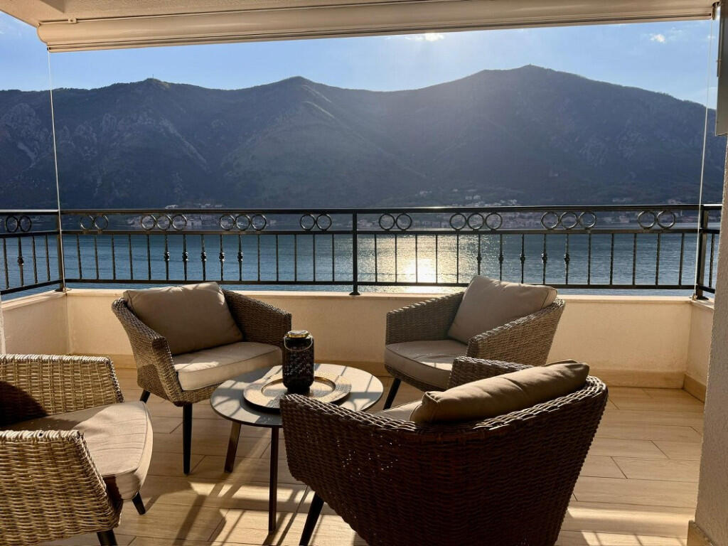 Main image of property: Kotor