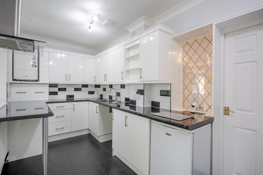 House in Nottingham - More