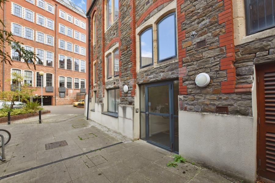Property photo 9