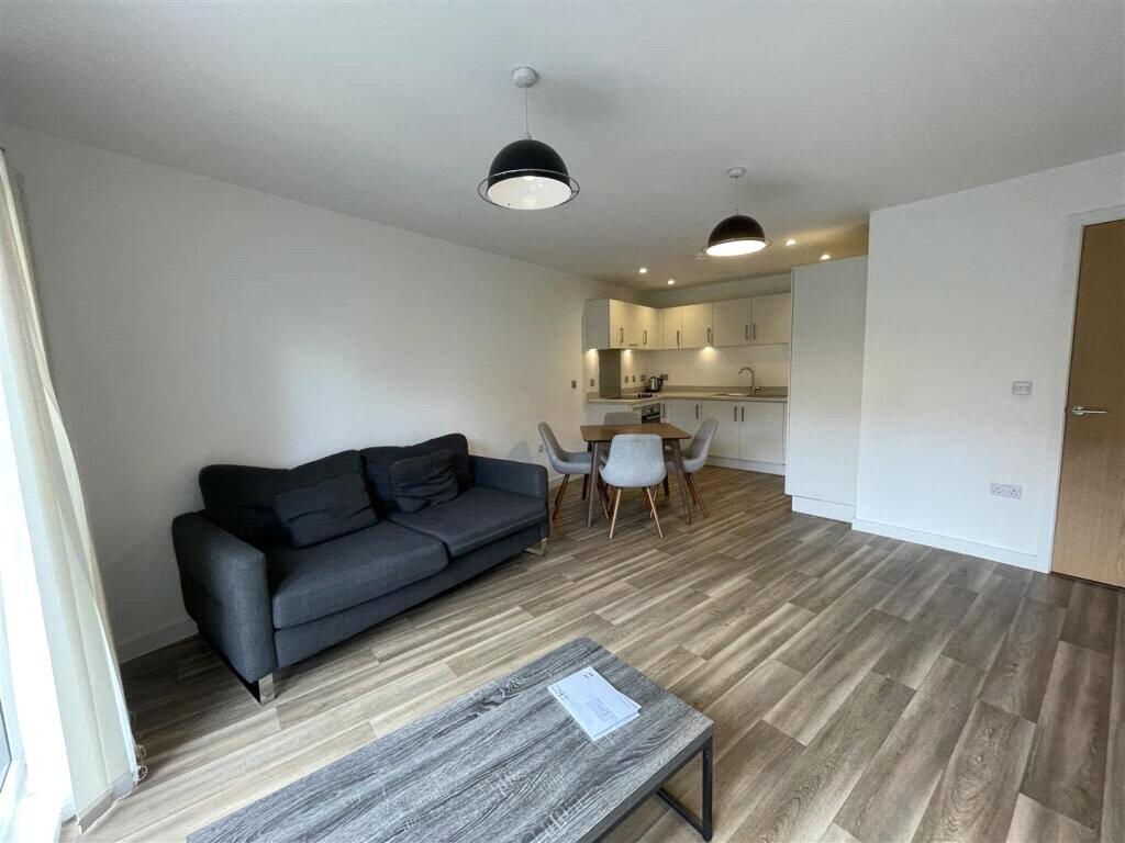 Apartment in Birmingham - View 5
