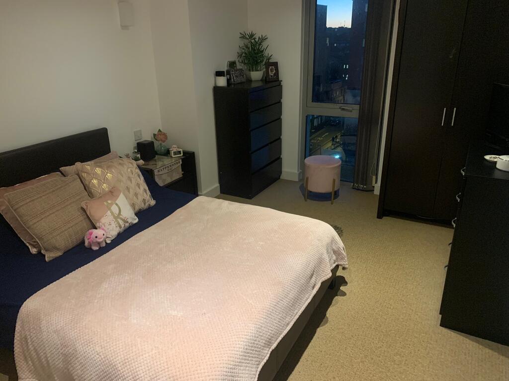 Apartment in Birmingham, West Midlands - View 3