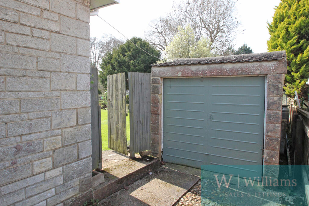 Blackwater Road, Newport photo 3