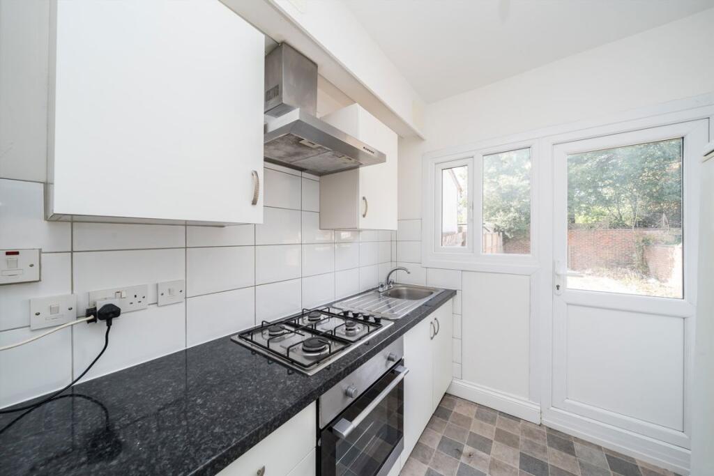 House in Twickenham - View 4