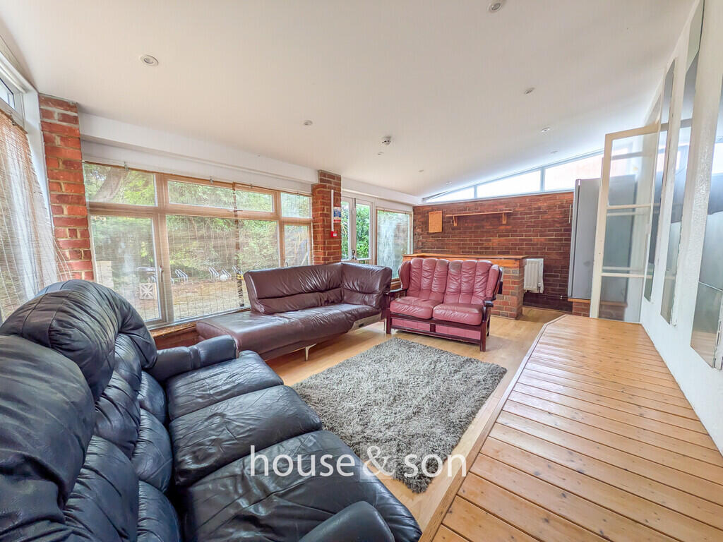 House in Bournemouth, Charminster - View 4
