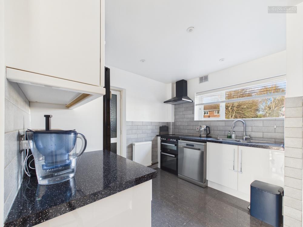 Birchtree Avenue, Peterborough - View 6